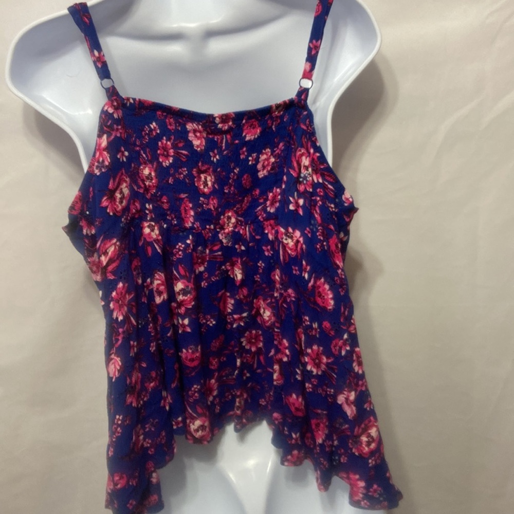 Torrid Tank Top - Picture 3 of 4